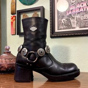 ⚡️Vintage Harley Davidson Leather Chunky Heel Boots w/ Custom Concho Harnesses⚡️